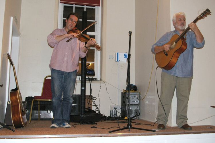 {short description of image}