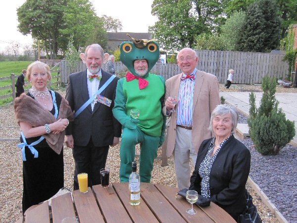 {short description of image}